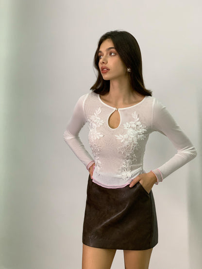 Top con Bordado Floral y Cuello Redondo para Mujer | Ideal para Uso Diario y Diferentes Ocasiones