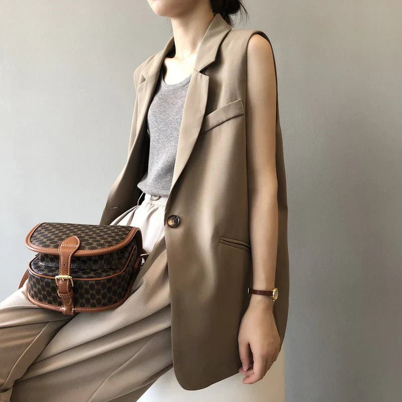 Blazer sin Mangas con Cuello Reverso y Bolsillos para Mujer | Uso Profesional o Diario