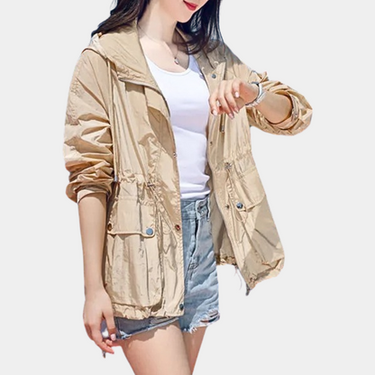 Chaqueta Blanca Ligeramente Oversize Con Capucha Integrada Para Mujer | Ideal Para Uso Diario Y Actividades Al Aire Libre