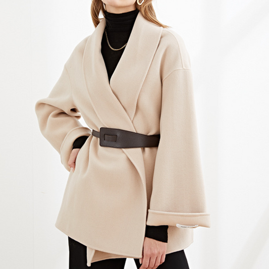 Abrigo Largo con Cinturón Ajustable para Mujer | Ideal para Otoño e Invierno