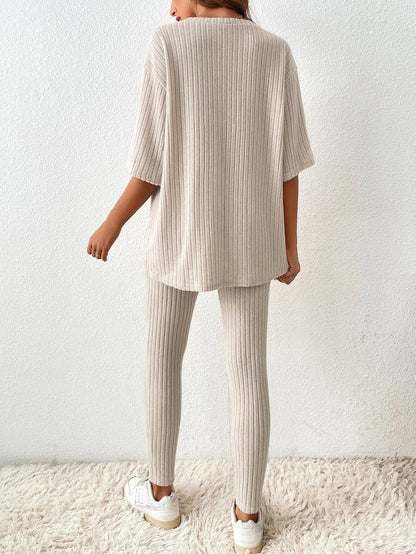 Conjunto de Top de Manga Corta y Pantalón de Corte Amplio para Mujer | Ideal para Uso Diario
