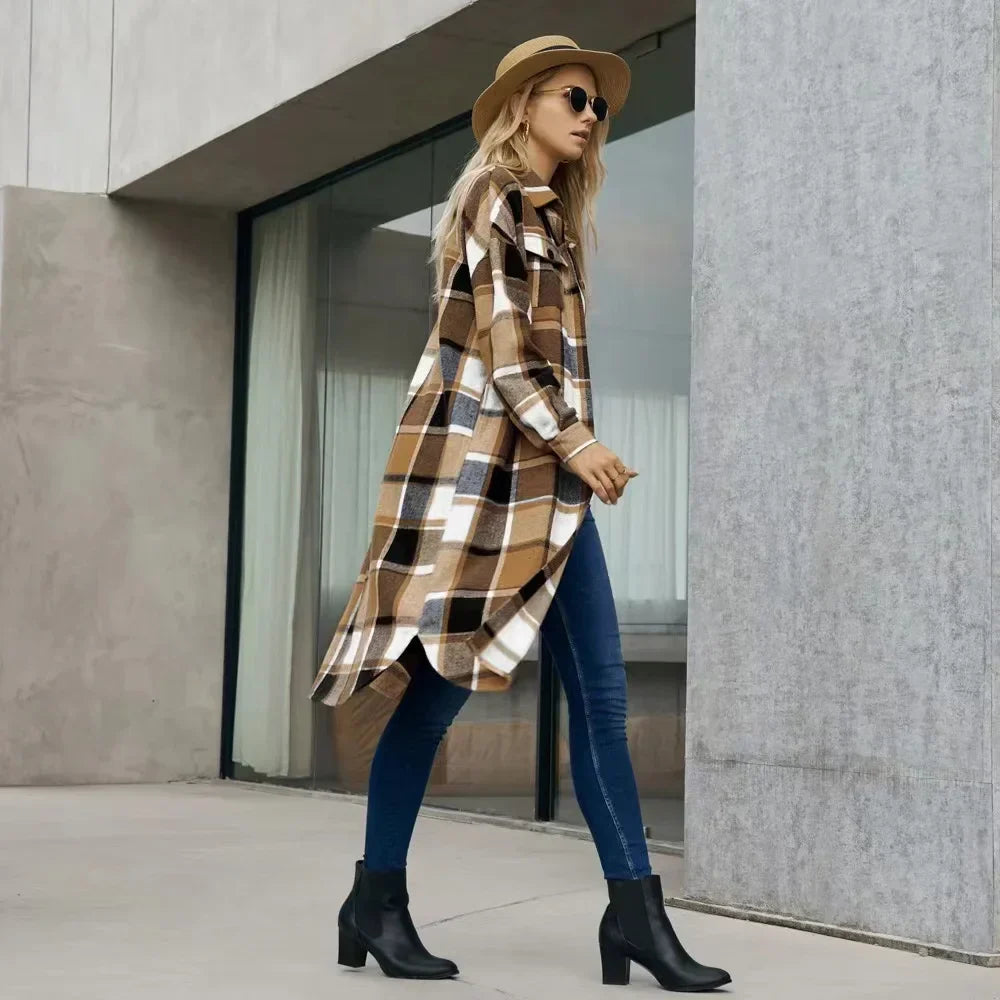 Gabardina Con Patrón De Cuadros Y Aberturas Laterales Para Mujer | Ideal Para Entretiempo