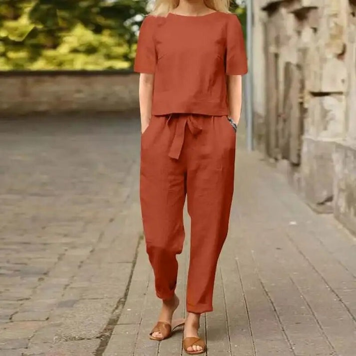 Conjunto con Top Ajustable para Mujer | Ideal para Uso Diario