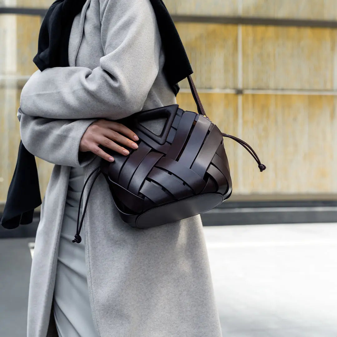 Bolso De Mano Con Estructura Tressada Y Asa Rígida Para Uso Diario | Ideal Para Salidas