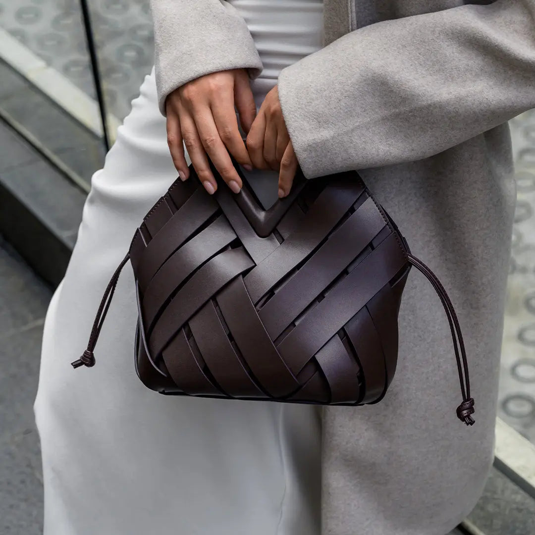 Bolso De Mano Con Estructura Tressada Y Asa Rígida Para Uso Diario | Ideal Para Salidas