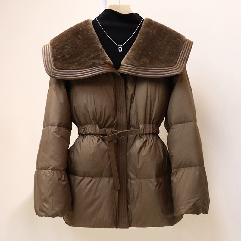 Chaqueta Acolchada con Cuello Desmontable y Cinturón Ajustable para Mujer | Ideal para Invierno
