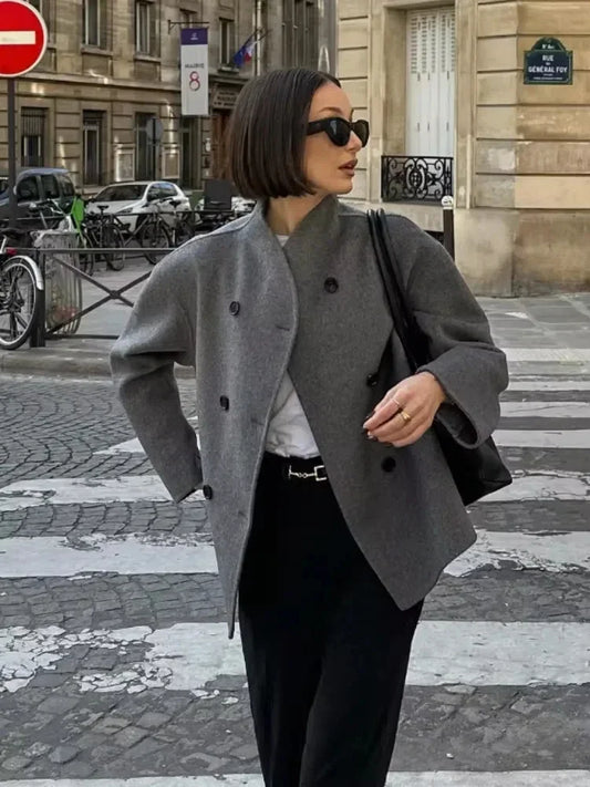 Blazer con Corte Estructurado y Cierre Frontal para Mujer | Ideal para Uso Profesional y Contextos Formales
