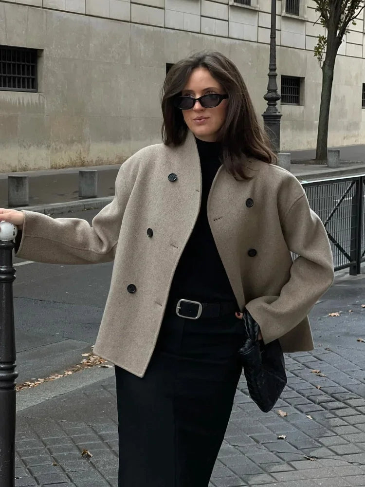 Blazer con Corte Estructurado y Cierre Frontal para Mujer | Ideal para Uso Profesional y Contextos Formales
