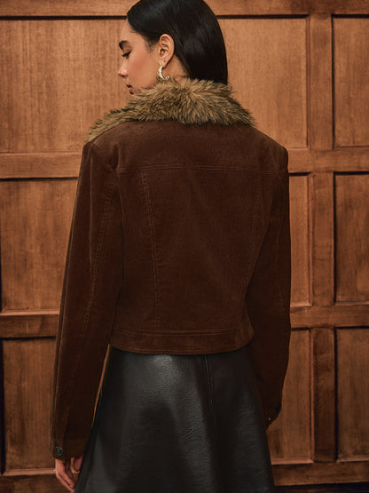 Chaqueta Corta con Cuello de Textura Suave para Mujer | Ideal para Entretiempo y Uso Diario
