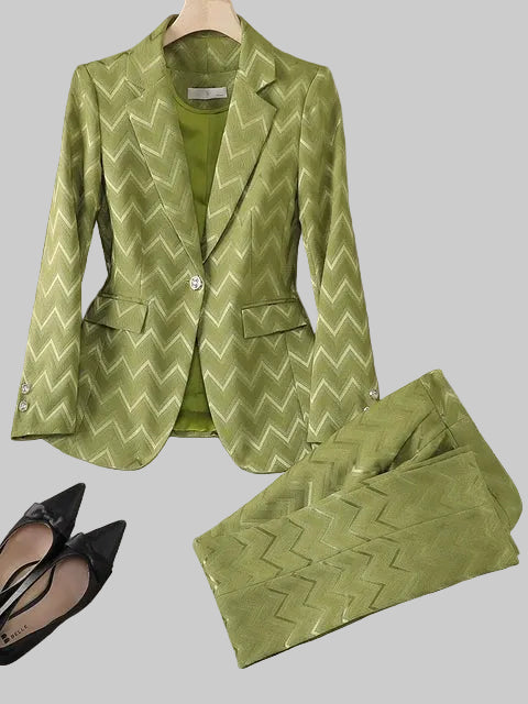 Conjunto con Blazer a Rayas y Pantalón Coordinado para Mujer | Ideal para Uso Diario y Profesional