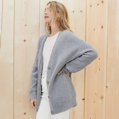 Cárdigan Oversize con Abertura Frontal para Mujer | Ideal para Días Frescos o Uso en Casa