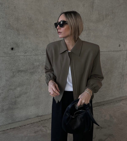 Chaqueta Simple con Corte Ajustado y Mangas Largas para Personas Adultas | Ideal para Uso Profesional y Diario