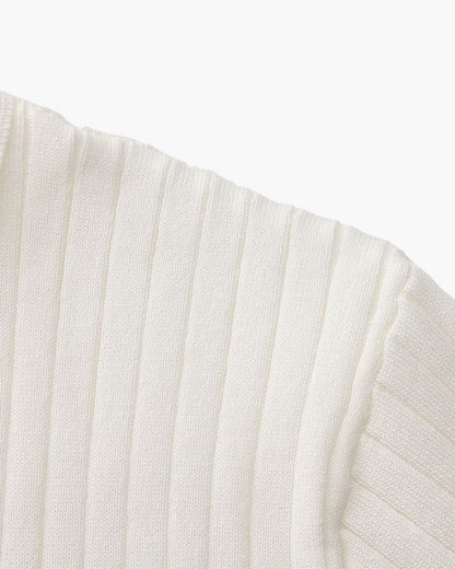 Polo de Manga Corta con Cuello Abierto para Hombres | Ideal para Temporada Cálida y Entretiempo