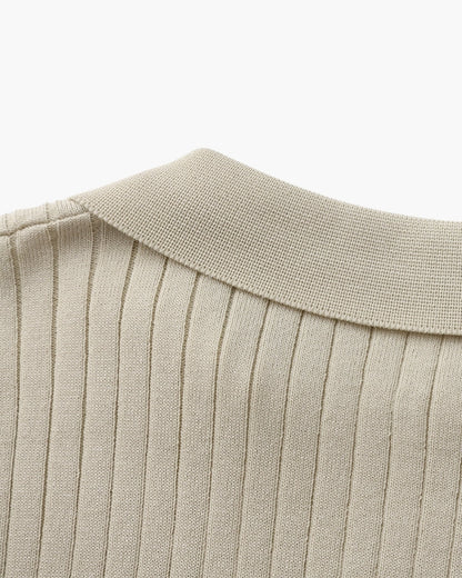 Polo de Manga Corta con Cuello Abierto para Hombres | Ideal para Temporada Cálida y Entretiempo