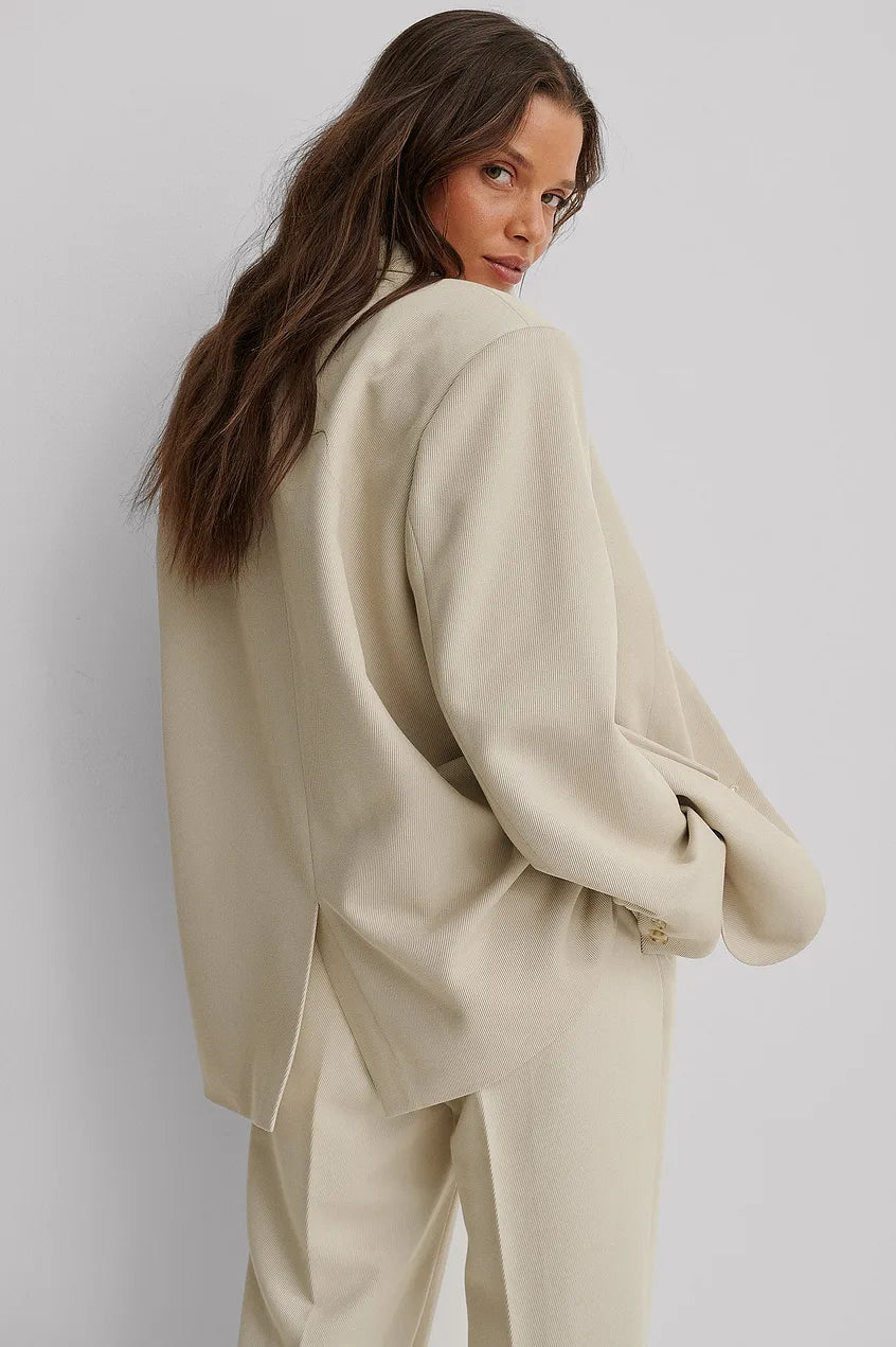 Blazer Con Corte Regular Y Cierre De Dos Botones Para Mujer | Ideal Para Uso Profesional Y Diario