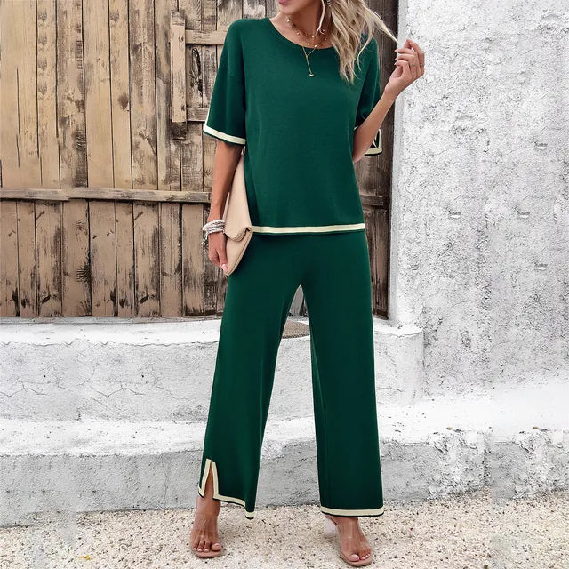 Conjunto de Dos Piezas con Corte Regular para Mujer | Ideal para Uso Diario