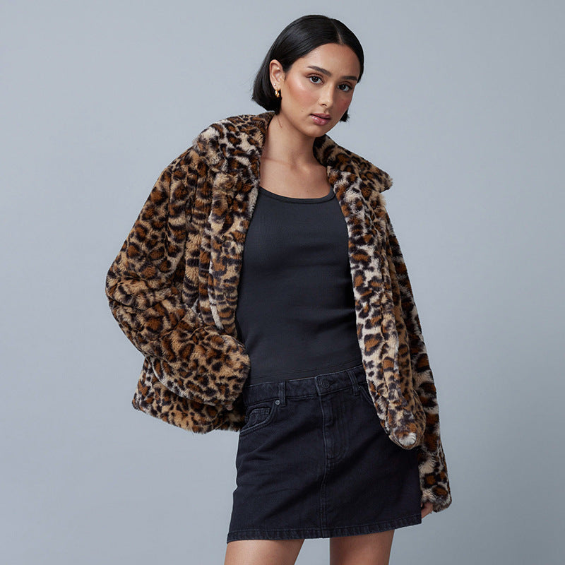 Chaqueta con Estampado Animal y Cierre de Botones para Mujer | Ideal para Uso Diario