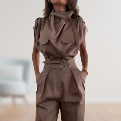 Conjunto de Dos Piezas con Diseño Funcional para Mujer | Ideal para Uso Estival