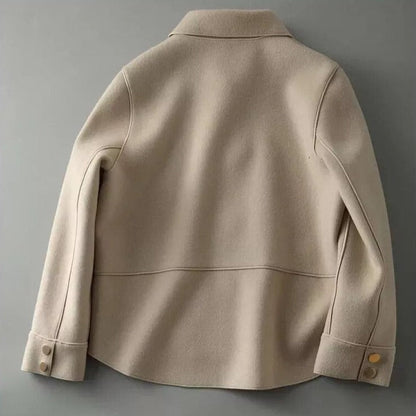Chaqueta con Cierre de Botones y Corte Amplio para Mujer | Ideal para Periodos Frescos y Uso Diario
