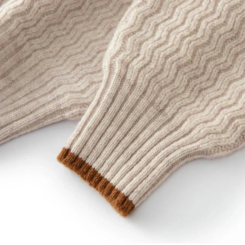 Jersey con Media Cremallera y Textura Acanalada en Zigzag para Hombre | Ideal para Entretiempo