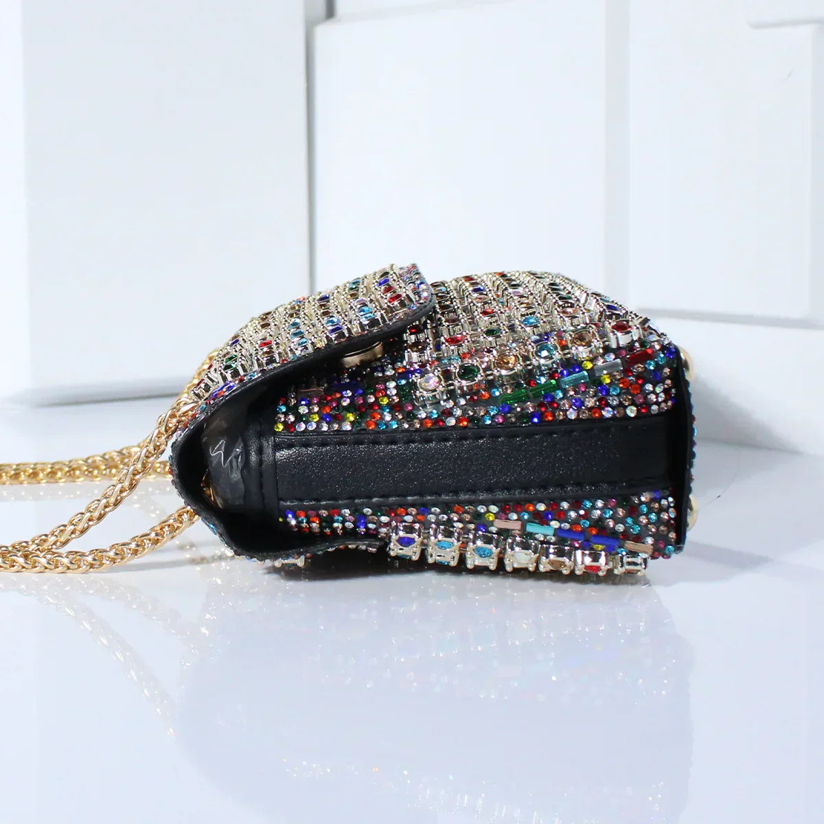 Mini Bolso con Compartimento Compacto y Cierre Magnético para Mujer | Ideal para Salidas o Eventos