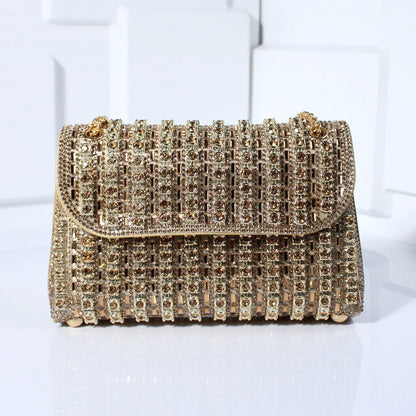 Mini Bolso con Compartimento Compacto y Cierre Magnético para Mujer | Ideal para Salidas o Eventos