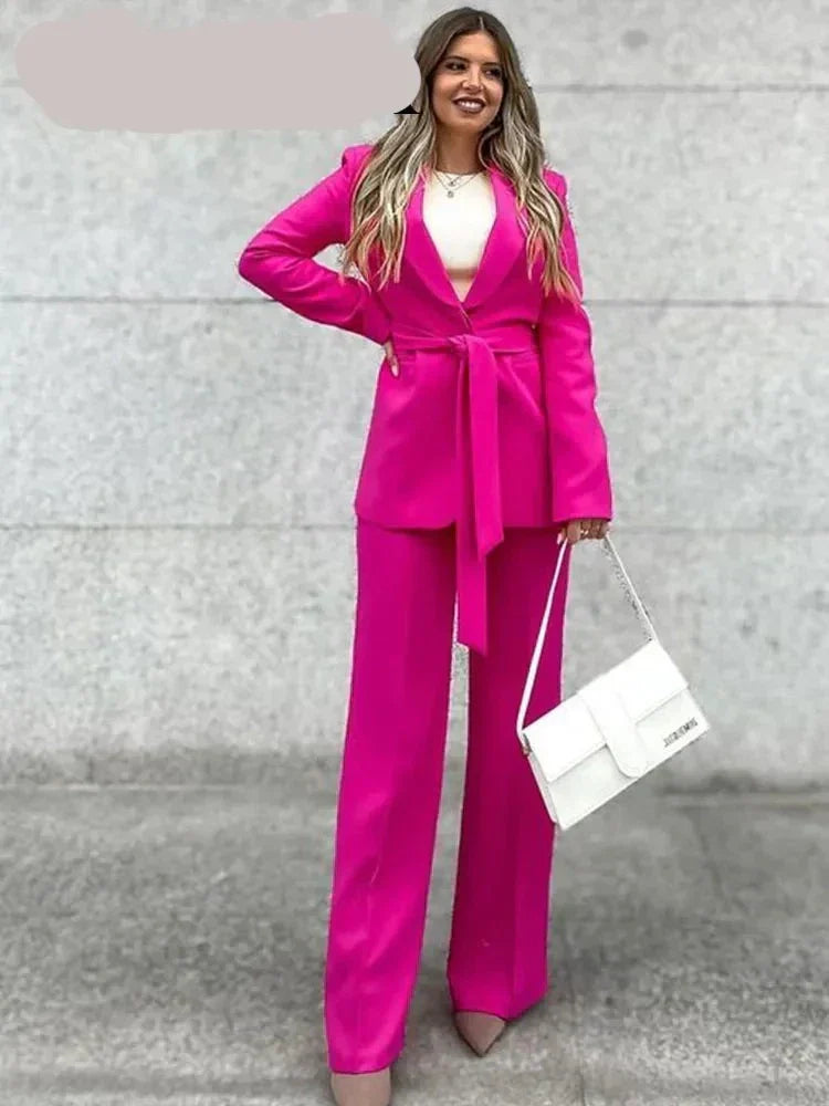 Conjunto De Blazer Ajustado Y Pantalón Coordinado Para Adultos | Ideal Para Contextos Profesionales Y Versátiles