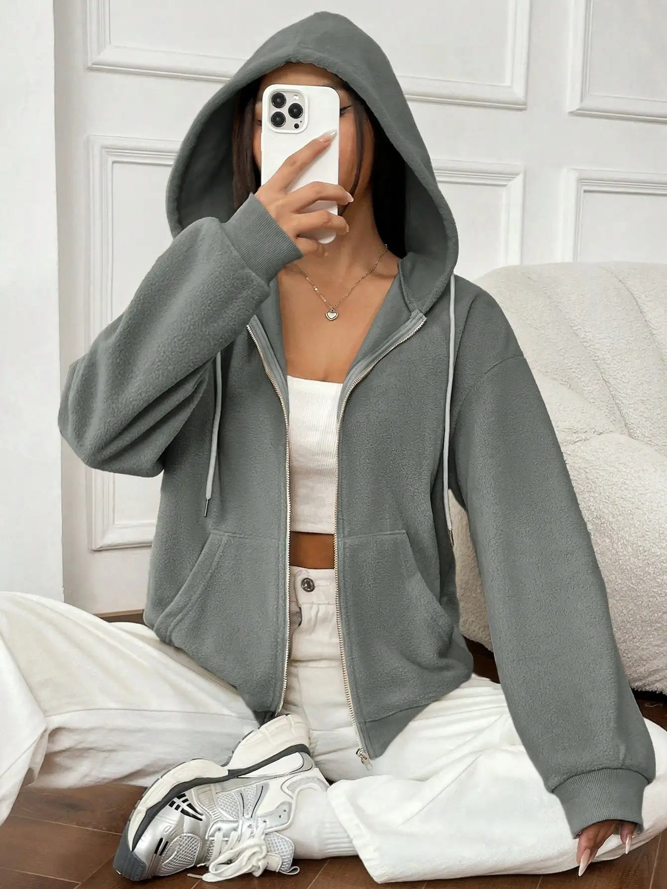 Chaqueta con Capucha y Cierre Frontal para Mujer | Ideal para Uso Diario