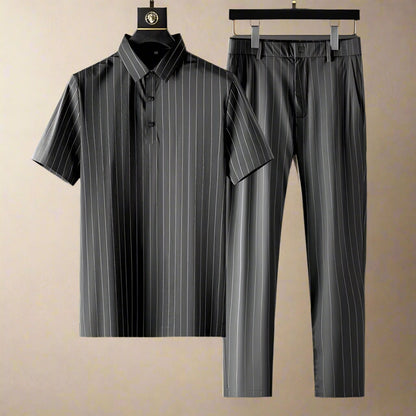 Conjunto de Dos Piezas con Camisa de Rayas Verticales y Pantalón con Cintura Elástica para Hombre | Ideal para Uso Diario o Profesional