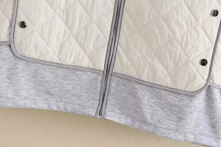 Chaqueta Acolchada con Capucha y Patrón de Rombos para Mujer en Tallas Grandes | Ideal para Invierno