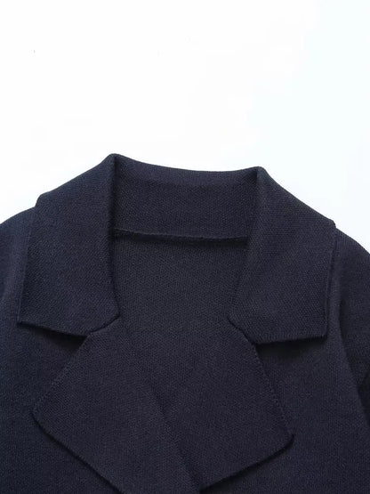 Blazer Corto Oversize con Doble Botonadura para Mujer | Ideal para Uso Diario y Ocasiones Formales