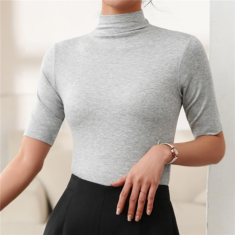Jersey De Cuello Alto con Corte Estándar para Mujer | Ideal para Días Fríos