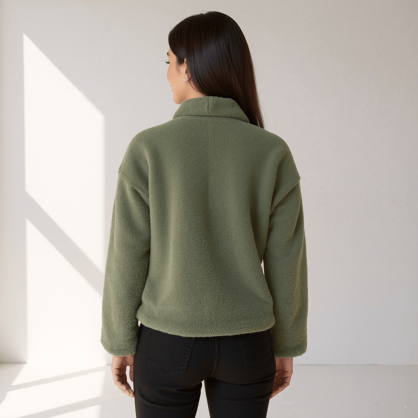Abrigo con Botones Visibles y Corte Amplio para Mujer | Ideal para Uso Diario en Días Fríos