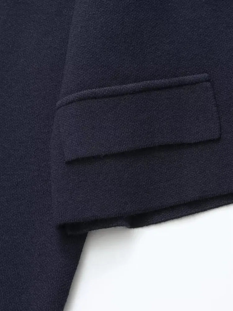 Blazer Corto Oversize con Doble Botonadura para Mujer | Ideal para Uso Diario y Ocasiones Formales
