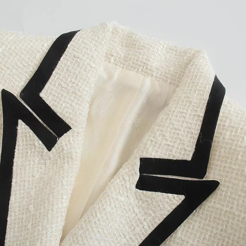 Blazer con Doble Botonadura y Corte Moderno para Mujer | Ideal para Uso Diario y Ocasiones Formales