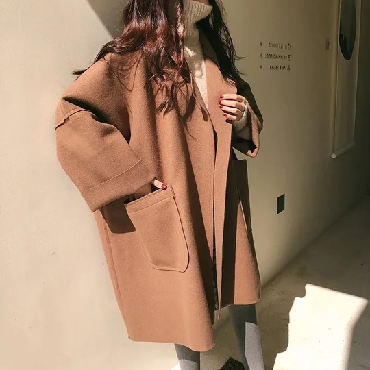 Abrigo Sobredimensionado con Corte Recto para Mujer | Ideal para Temporada Fría