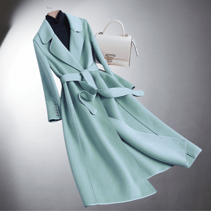 Abrigo Largo con Silueta Clásica para Mujer | Ideal para el Invierno