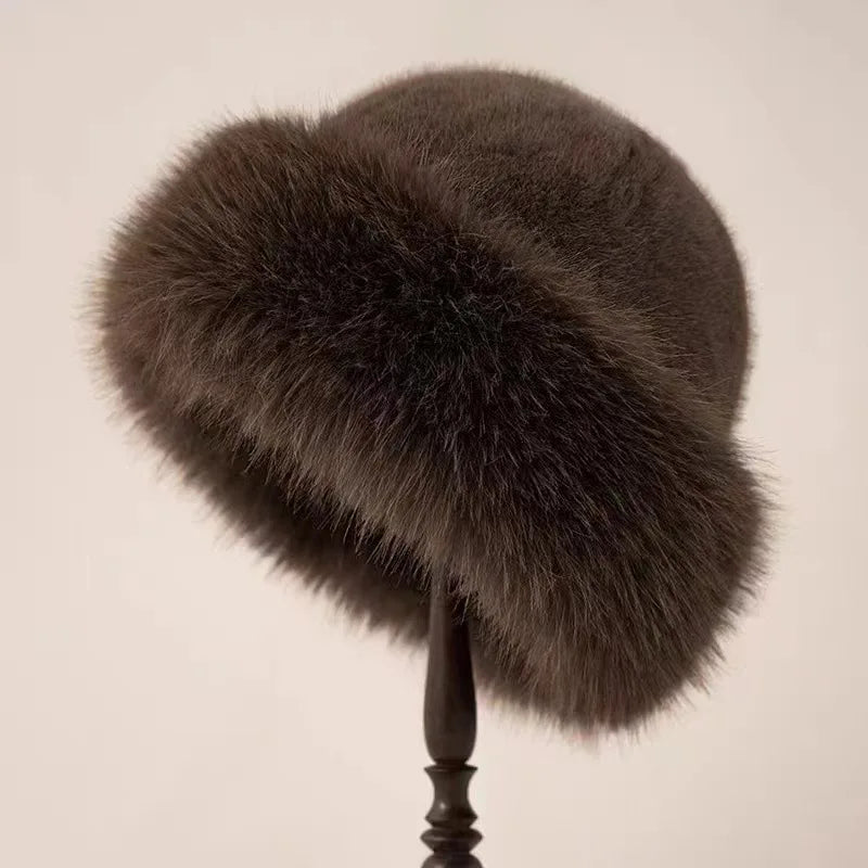 Gorro de Invierno con Borde Imitación Piel y Cobertura para Orejas | Ideal para Uso Diario y Exteriores