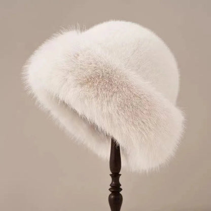 Gorro de Invierno con Borde Imitación Piel y Cobertura para Orejas | Ideal para Uso Diario y Exteriores