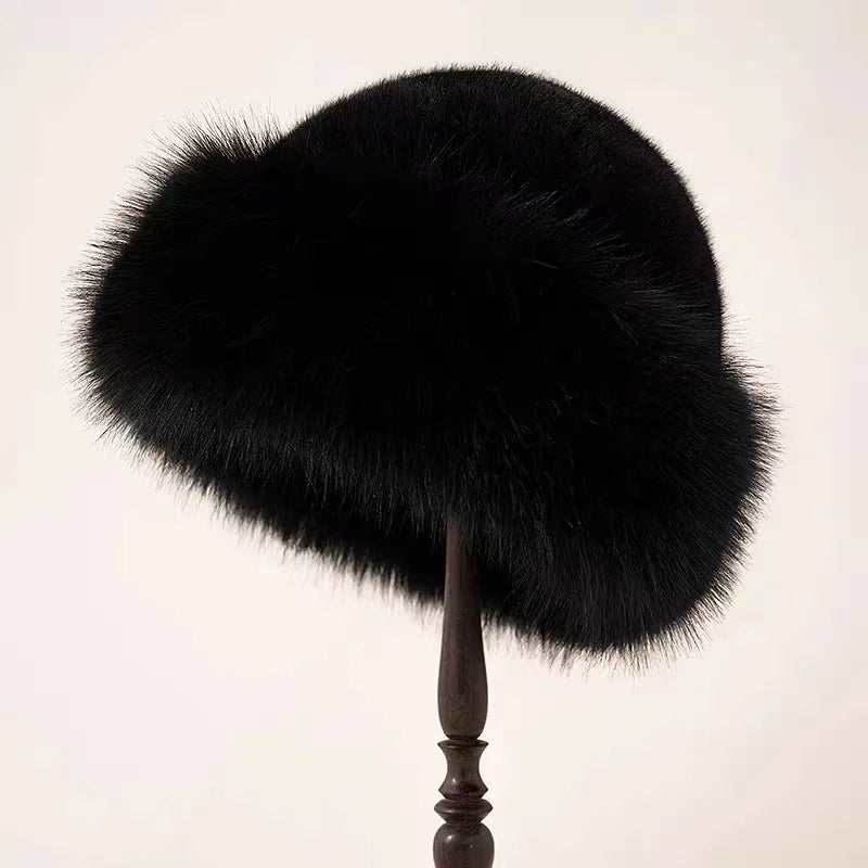 Gorro de Invierno con Borde Imitación Piel y Cobertura para Orejas | Ideal para Uso Diario y Exteriores