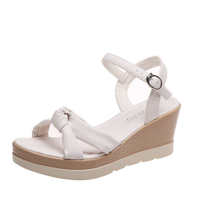 Sandalias con Tiras Ajustables para Mujer | Ideales para Uso Diario en Temporadas Cálidas