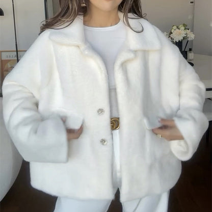 Abrigo Largo con Corte Amplio y Cuello de Solapa para Mujer | Ideal para Temporada Invernal