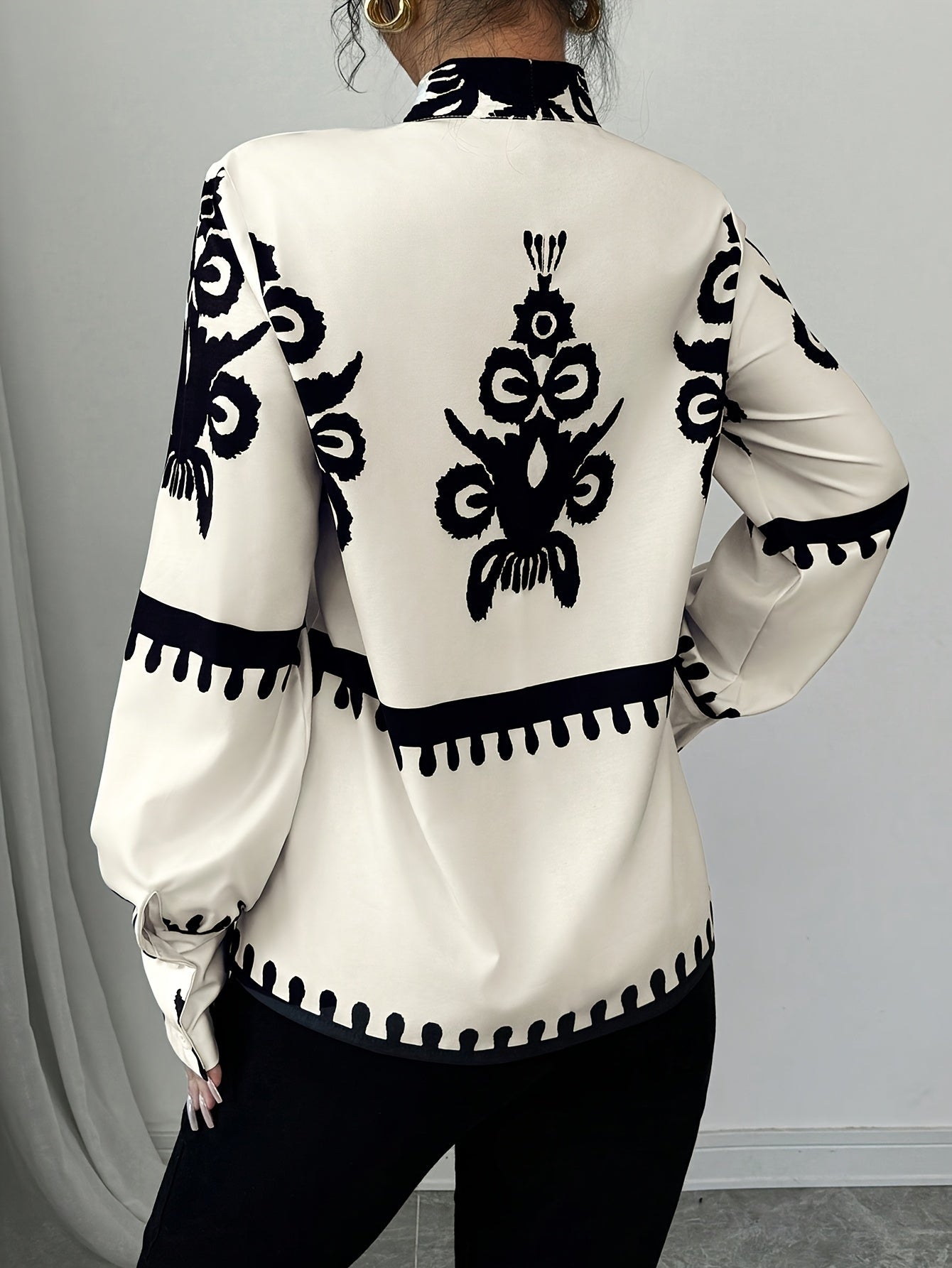 Blusa Con Corte Ajustado Y Detalles Integrados Para Mujer | Ideal Para Uso Diario Y Profesional