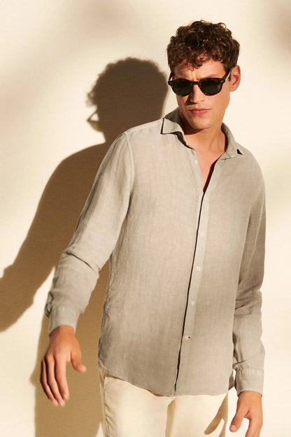 Camisa De Verano Con Cierre Abotonado Para Hombres | Ideal Para Uso En Climas Cálidos