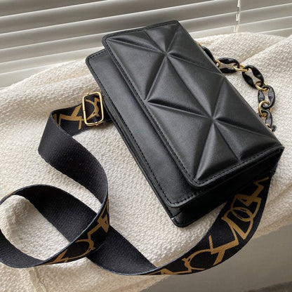 Bolso de Mano Acolchado con Cierre de Solapa para Mujer | Ideal para Uso Diario y Salidas