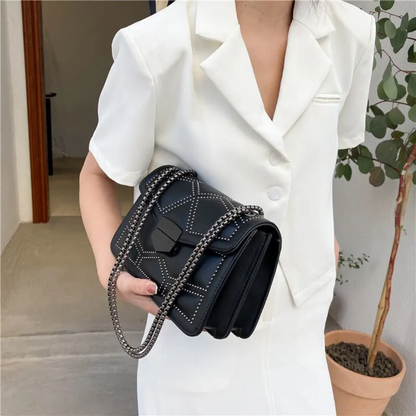 Bolso Crossbody Rectangular con Bandolera de Cadena para Mujer | Ideal para Uso Diario