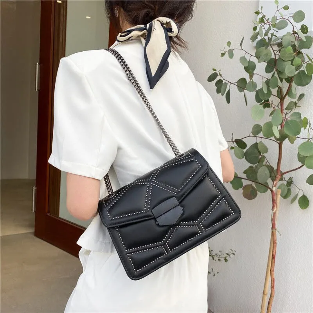 Bolso Crossbody Rectangular con Bandolera de Cadena para Mujer | Ideal para Uso Diario