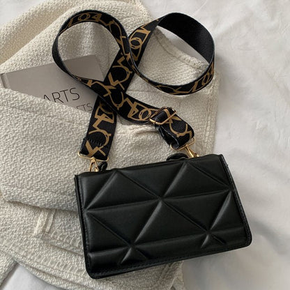 Bolso de Mano Acolchado con Cierre de Solapa para Mujer | Ideal para Uso Diario y Salidas