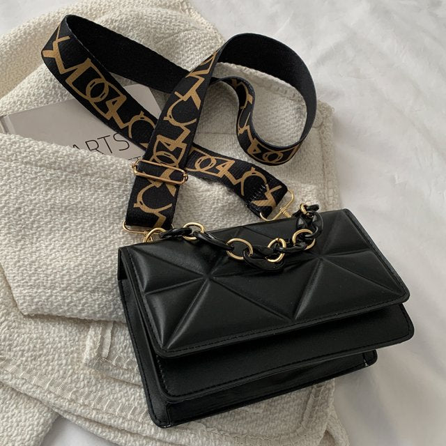 Bolso de Mano Acolchado con Cierre de Solapa para Mujer | Ideal para Uso Diario y Salidas