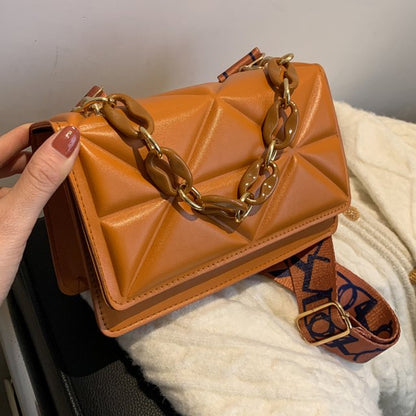Bolso de Mano Acolchado con Cierre de Solapa para Mujer | Ideal para Uso Diario y Salidas
